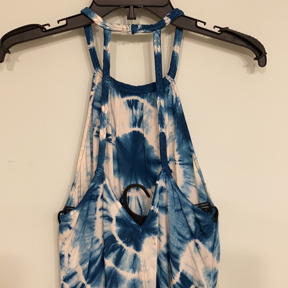 American Eagle Outfitter, super cute tye-dyed dress size small. Great condition - Picture 5 of 9